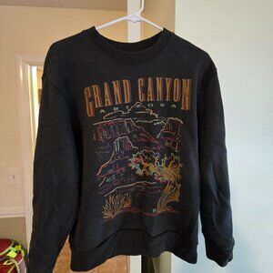 Hollister crew neck sweatshirt